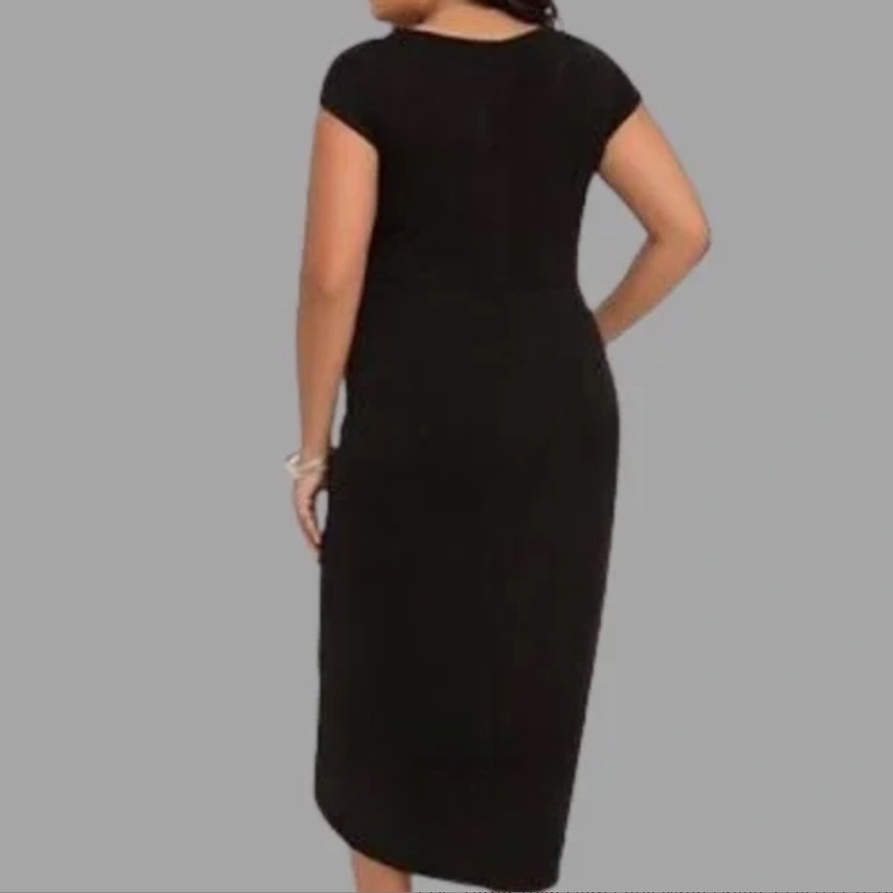 Torrid Women 4X Black Knit Short Sleeve Pullover Shirred Tulip Hem Midi Dress - Picture 2 of 12
